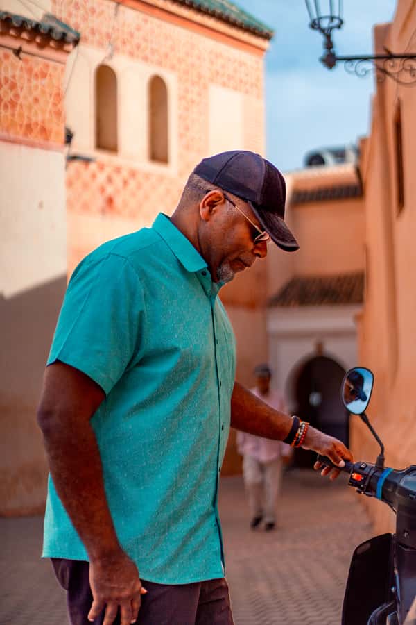 Marrakech Medinas: Your Personal Photoshoot in Paradise - Pose coaching that helps even if you hate being on camera