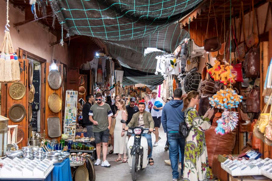 Marrakech: Monuments, Souks and Medina Guided Walking Tour - Souk Semmarine: clothing and leather, with a guide to steady your choices