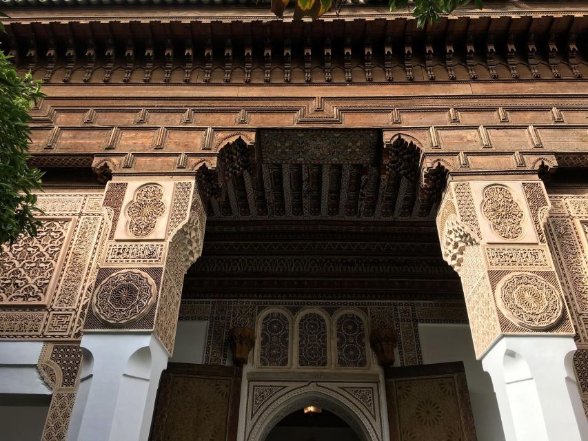 Marrakech: Monuments, Souks and Medina Guided Walking Tour - Le Jardin Secret: a quieter pause if time allows