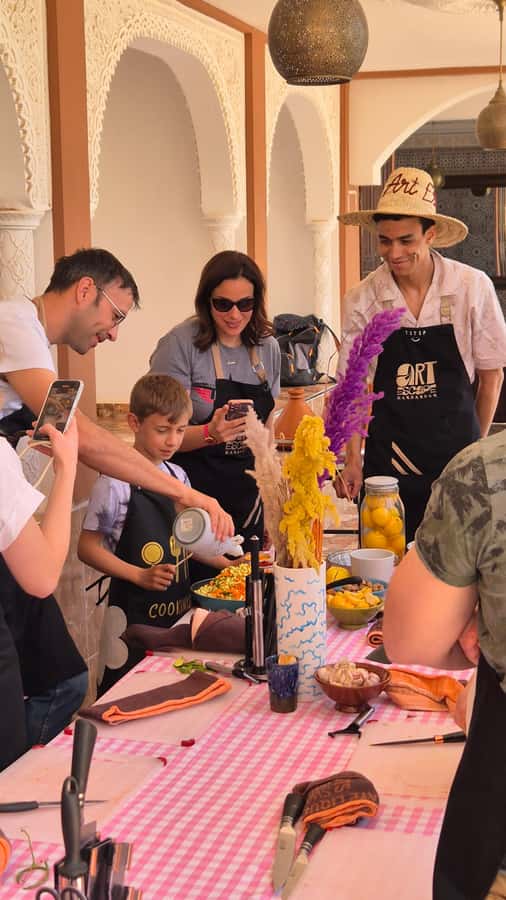 Marrakech: Moroccan Cooking Class with Amazing Local Chef! - Logistics in Marrakech: timing, meeting point, and practical tips