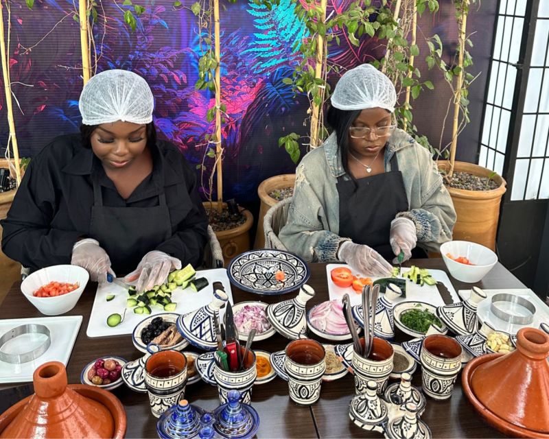 Marrakech: Moroccan Cooking Class with Pickup - Cooking tajine and Moroccan starters: What the chef actually teaches