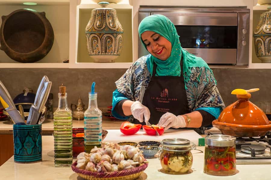 Marrakech: Moroccan Cooking Workshop at La Maison Arabe - Inside the kitchen: what “state-of-the-art equipment” really means