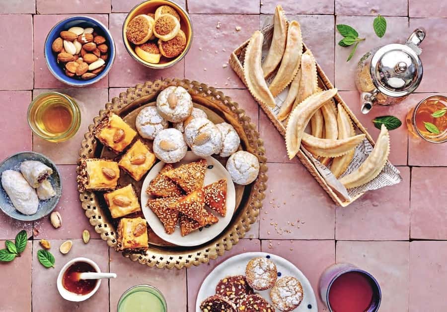 Marrakech: Moroccan Pastries and Tea Class with a Local - 150 Minutes in a Real Kitchen: What the Flow Looks Like