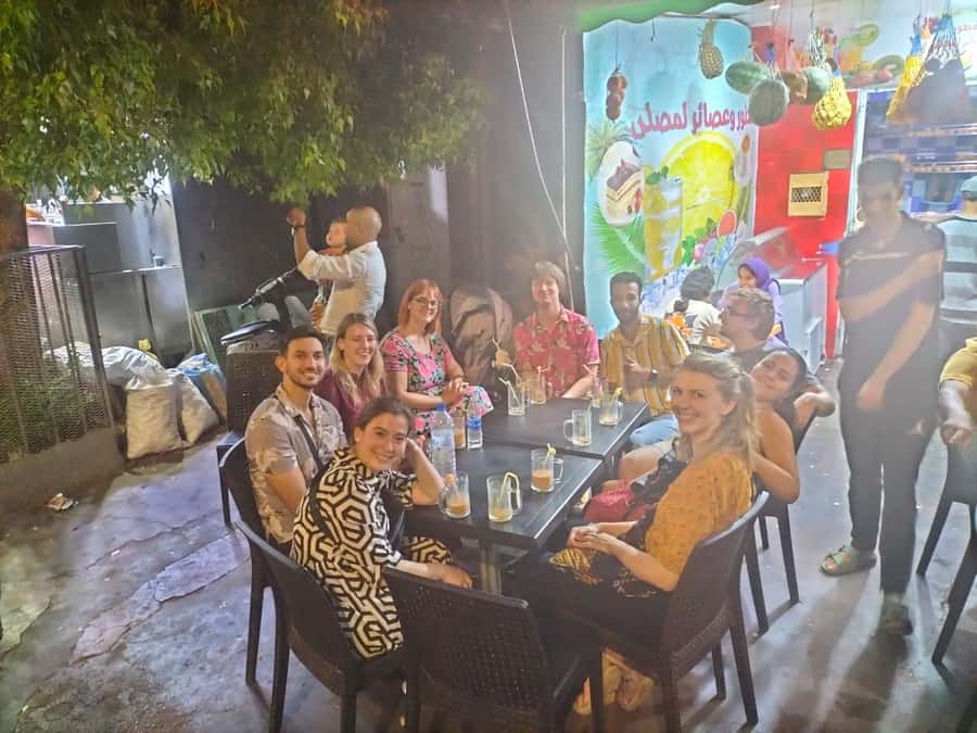 Marrakech Night Street Food Tour / Taste The Real Marrakech - How the Guide Story Makes the Food Click