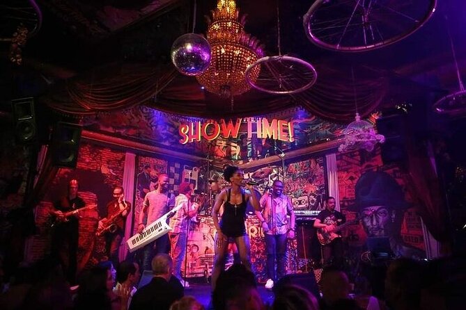 Marrakech Nightlife Adventure: The Ultimate Pub Crawl - What to wear in Marrakech clubs, and why the door can be strict