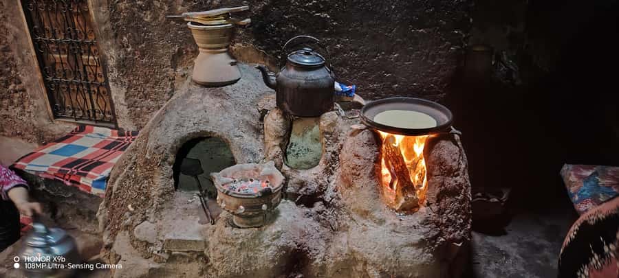 Marrakech: ourika valley Atlas Mountains & Waterfalls Trip - Berber home visit: mint tea, bread, and daily life