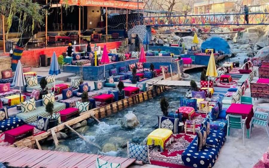 Marrakech: Ourika Valley with guid + lunch +Atlas Mountains - Getting there: 9 am pickup, A/C comfort, and scenic breaks