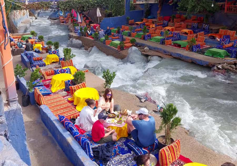 Marrakech: Ouzoud Waterfalls Trip, Guide & Boat + Lunch - Leaving Marrakech early, then letting the scenery do the work