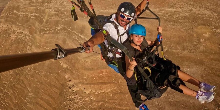 Marrakech: Paragliding over Agafay Desert & Atlas Mnt Views - Boarding the Sky: Takeoff From Around 1,000m