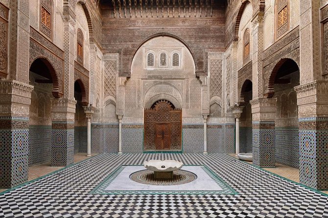 Marrakech: Private Guided Half-Day City Tour - Pickup, timing, and the meeting point you should plan around
