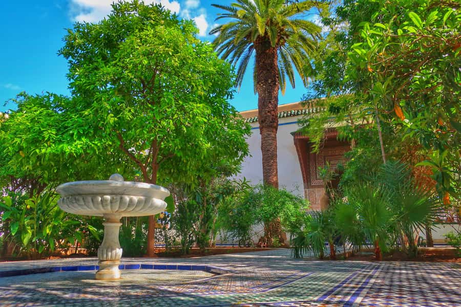Marrakech: Private Half-Day City Highlights Tour - Jewish Quarter stroll, a key thread in the city story
