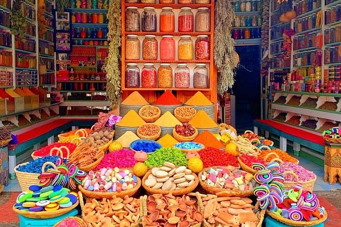 Marrakech Private Souks Tour: Exclusive Shopping Experience - Medina of Marrakesh: Carpet Workshops and Berber Boucherouite Rugs