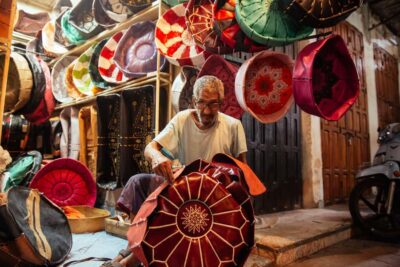 Private Souks Tour with Tea and Traditional Snack