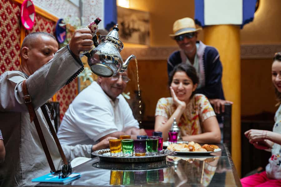 Marrakech: Private Tour w/ Locals – Highlights & Hidden Gems - Starting at Koutoubia Mosque, then getting your bearings fast