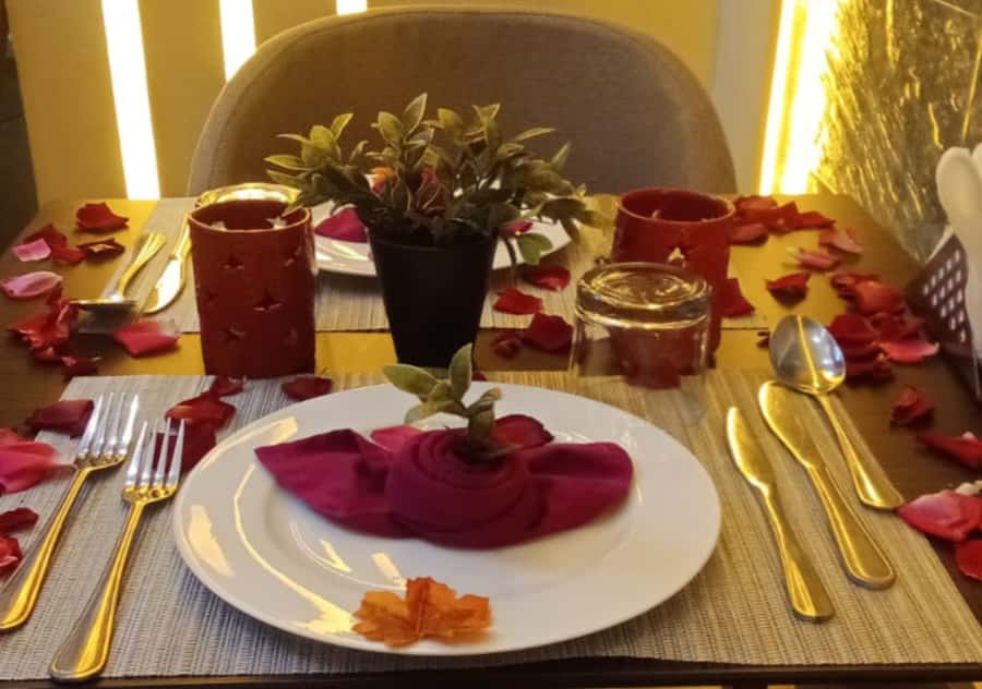 Marrakech: Romantic Spa Experience with Dinner - Inside the Hammam: Black Soap, Eucalyptus, and What You Really Do