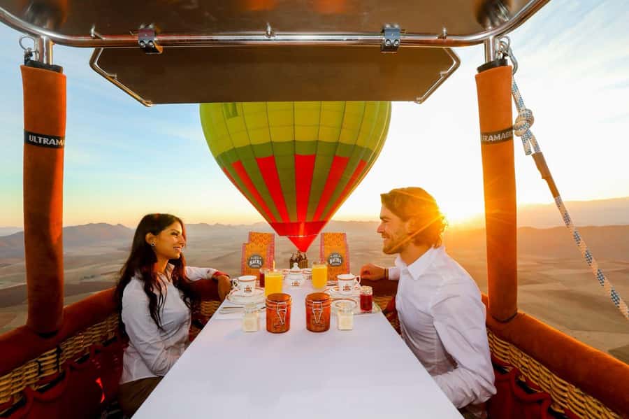Marrakech: Royal Flight with Gourmet Breakfast Experience - Your In-Flight Breakfast at Altitude: Bacha Coffee Meets the Sky