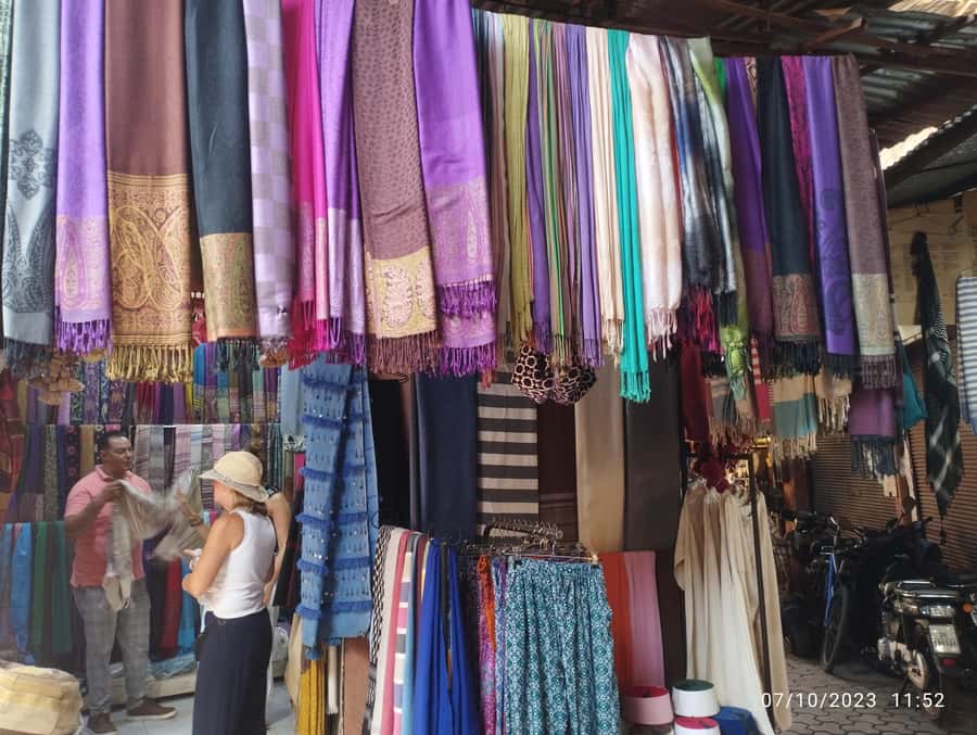 Marrakech & Souk Shopping Tour. - Ateliers and hands-on moments: making souvenirs feel personal