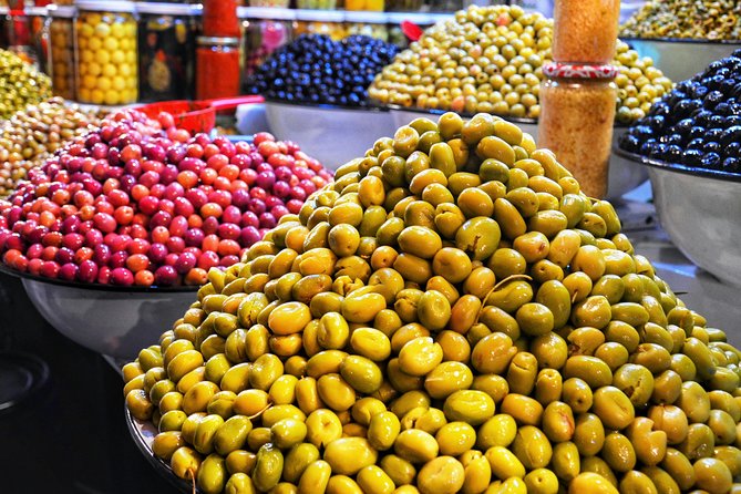 Marrakech: Street Food Tour by Night - Tagine, salads, and the order of tastings that keeps you from burning out