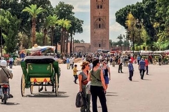 Marrakech: Sunset Dinner in the Agafay Desert - Traditional Dance Show: The Finish That Turns Dinner Into a Night Out
