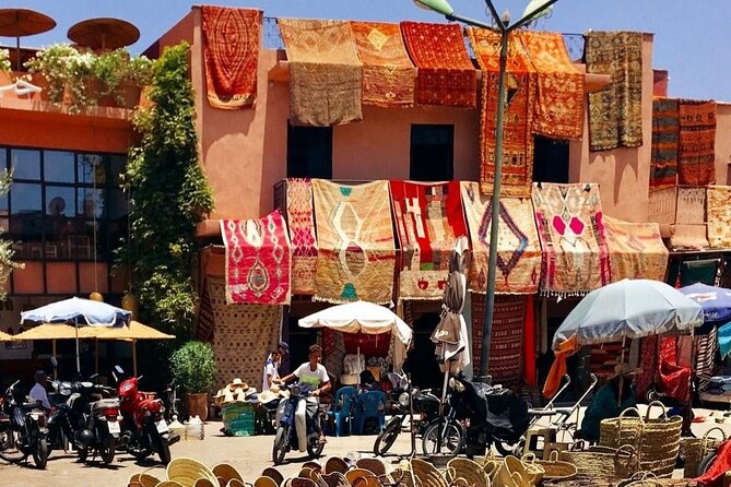 Marrakech: Sunset Dinner in the Agafay Desert - Marrakech Pickup and the Islane Hotel Start Time