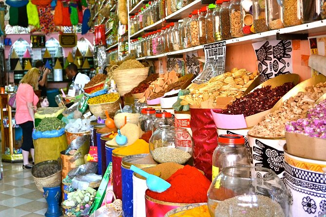 Marrakech The History and Culture Day Trip - Jemaa el-Fnaa for 2 hours: how to use your free time well