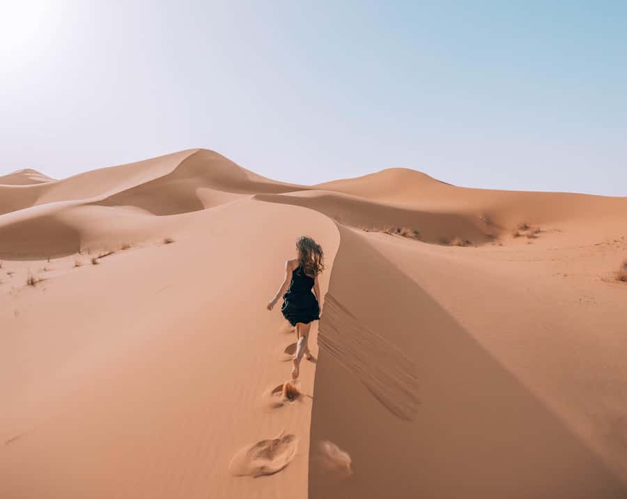 Marrakech to Fes: Quad, Dinner, Camel, 3-Day Desert Tour - Desert dinner, Berber music, and why the stars hit differently