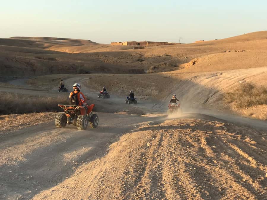Marrakesh: Agafay Desert Quad & Camel Tour with Dinner - Sunset viewpoint: why the pause is part of the value