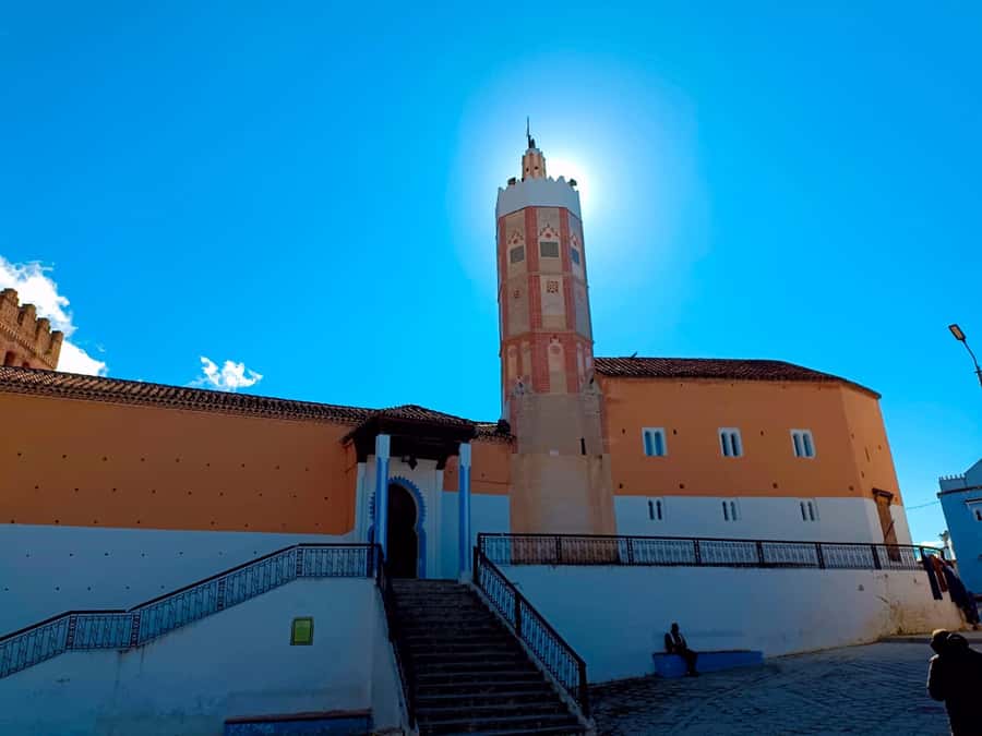 Memorable Day Trip From Fez to Chefchaouen the Blue City - The drive to Chefchaouen, where the scenic stops fit in