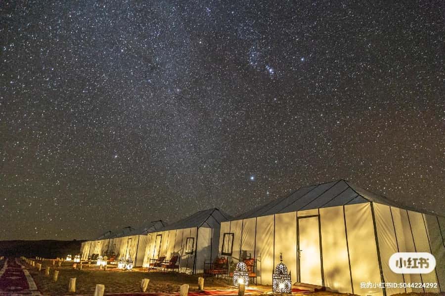Merzouga: Overnight Stay in Luxury Desert Tent with Dinner - Should you book it