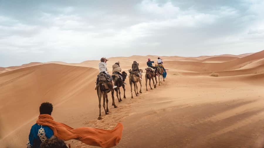 Merzouga: Overnight Stay in Luxury Desert Tent with Dinner - Why Erg Chebbi and sunset pacing matter so much