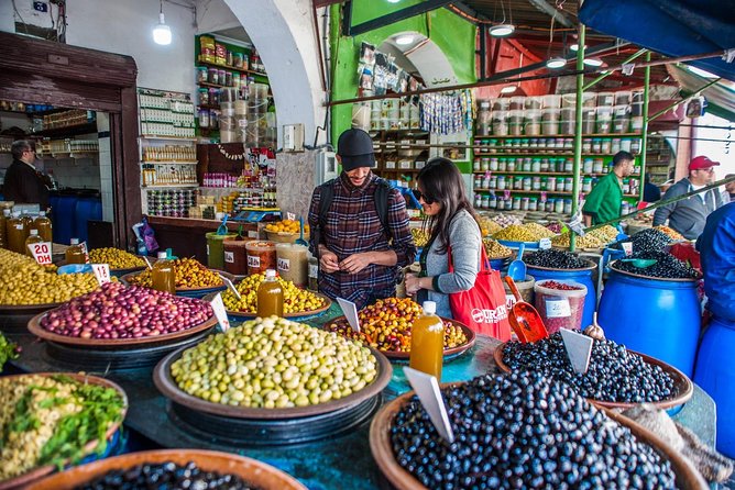 Morning Casablanca: The Medina and Beyond Cultural Walking Tour - Starting at Hassan II Mosque, Then Going Straight to the Stories