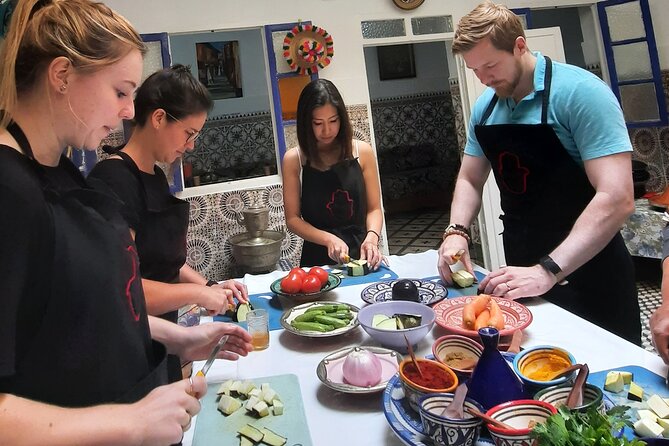 Moroccan Cooking Class & Marrakech Market Visit with Chef Khmisa - Coffee and tea, plus a realistic time commitment