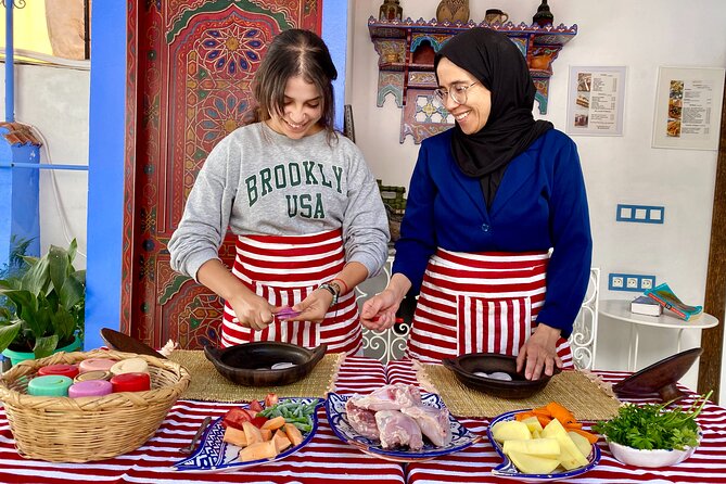 Moroccan Cooking Class with a Local Family & Market Visit - Key highlights you should know