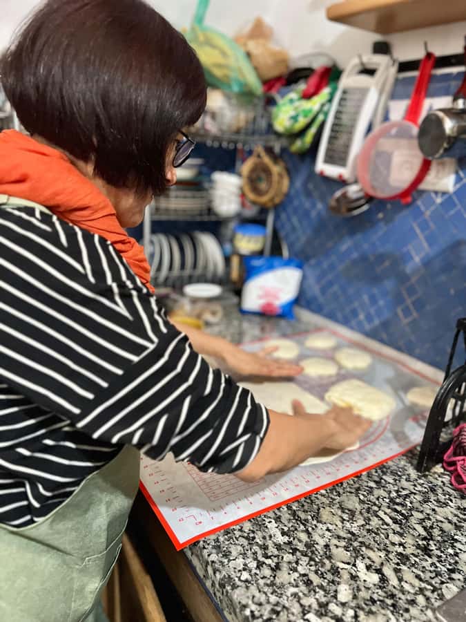 Moroccan Crepes & Pastries Kitchen - What You Eat, and What You Might Take Home