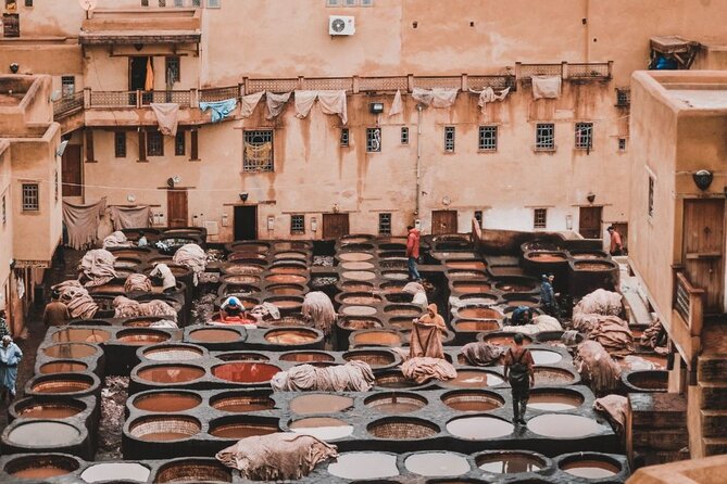 Morocco 8-Night Tour: Chefchaouen, Desert & Hot Air Balloon - The long road toward the Sahara: Ifrane, Zaida, and Ziz Valley viewpoints