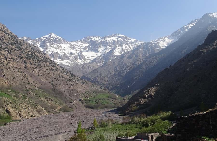 Mount Toubkal Trek 2 Days & 1 Night - The refuge stay at 3200m: basic comfort, real recovery