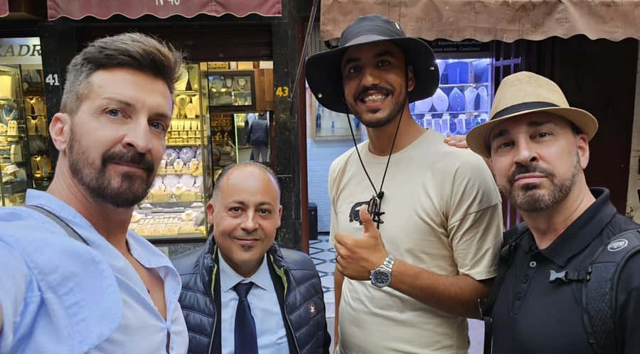 Night Tour of Casablanca with Street Food Tasting - Guide Energy Makes or Breaks the Night