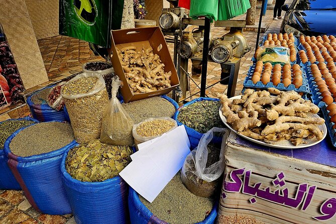 Old local Market visit+Moroccan cooking class with a local family - Back home in Casablanca: hands-on cooking with Inas and family