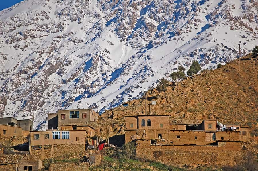 Ourika Valley, Atlas Mountains, Waterfalls & Guided Tour - Lunch by the river: scenic setting, extra cost, mixed temperatures