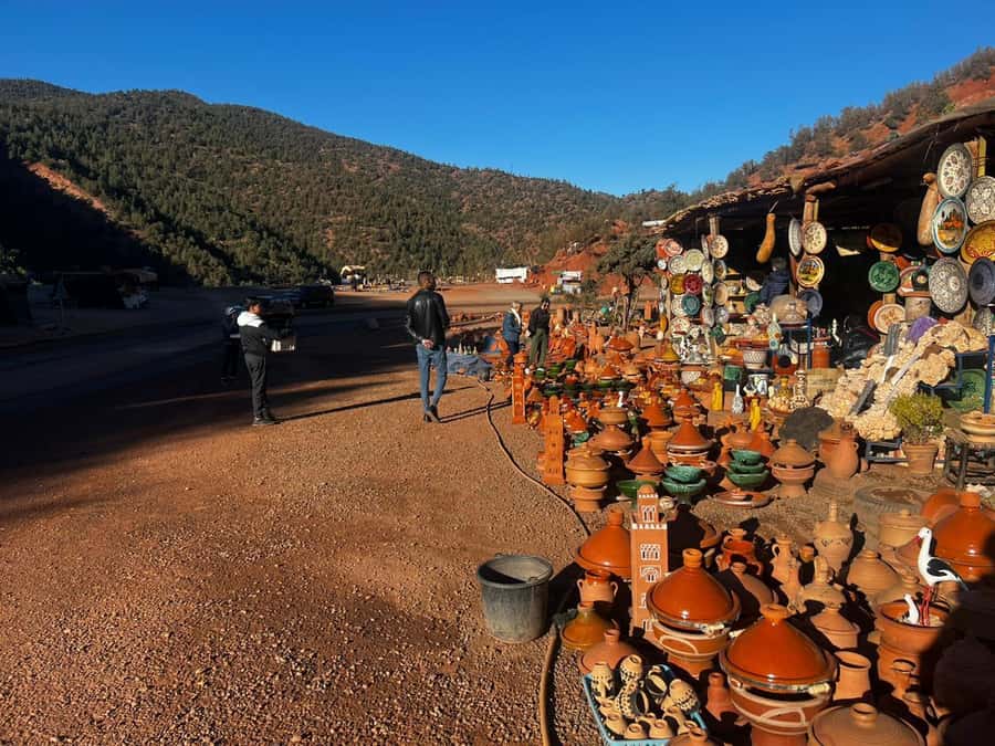 Ourika Valley Day Trip from Marrakech with Guide & Lunch - Transport reliability: when plans change, guides usually keep you on track