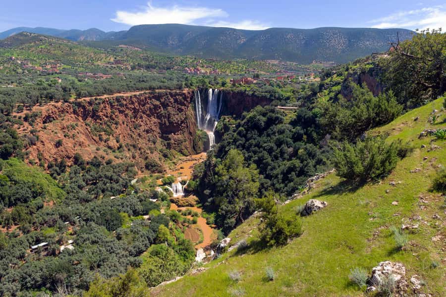 Ouzoud Waterfalls: Day Trip from Marrakech - The boat cruise option: how to get closest to the falls