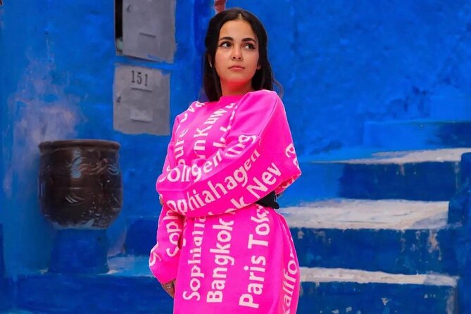 Photographer in Chefchaouen - Step-by-step: how the Medina photo session actually plays out