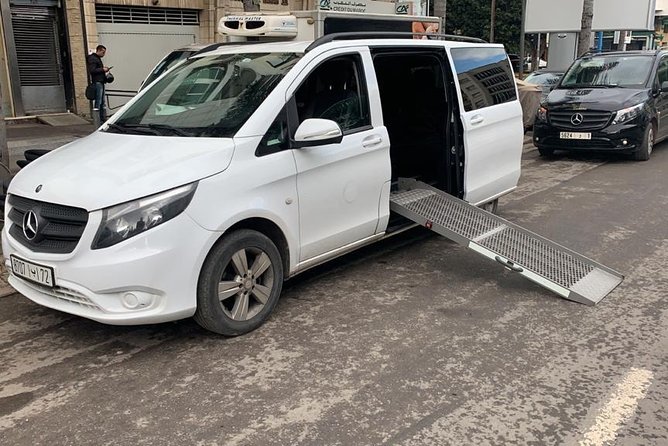 Private Airport pick up/drop off in Casablanca/Best price&cars - Comfort and luggage space in the Mercedes van