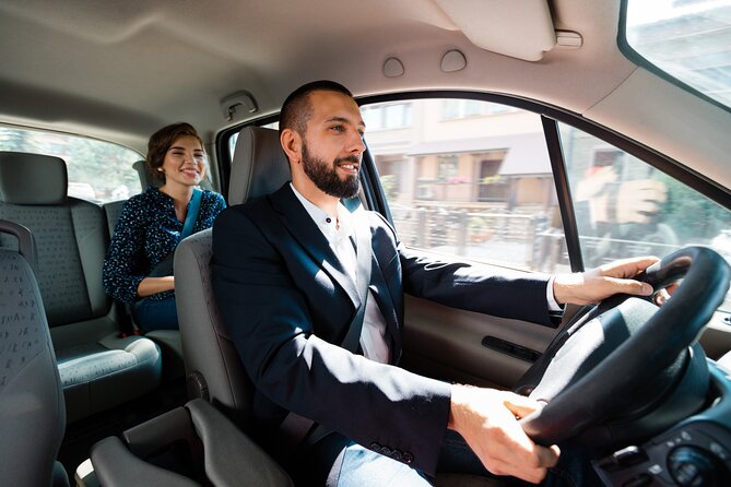 Private Departure Transfer: Casablanca Hotel to Casablanca Airport - Who this Casablanca airport transfer is best for