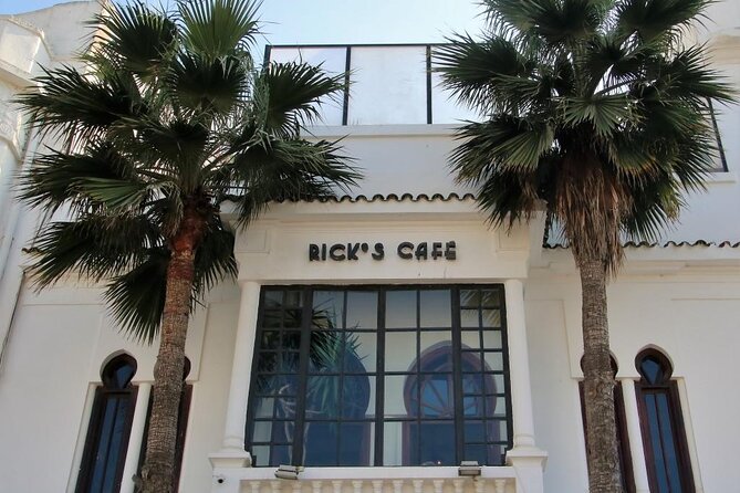 Private Full Day Tour to Casablanca and Rabat - Habous and Mohammed V Square: the city pulse