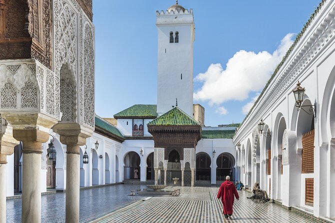Private Guided Walking Tour in Fez Medina - Transfers that actually make the day feel easier