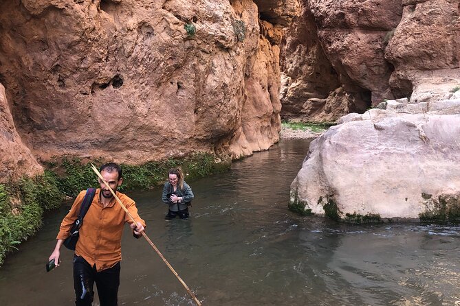 Private Monkey Fingers Canyon Hike - Footwear and fitness: when moderate means moderate