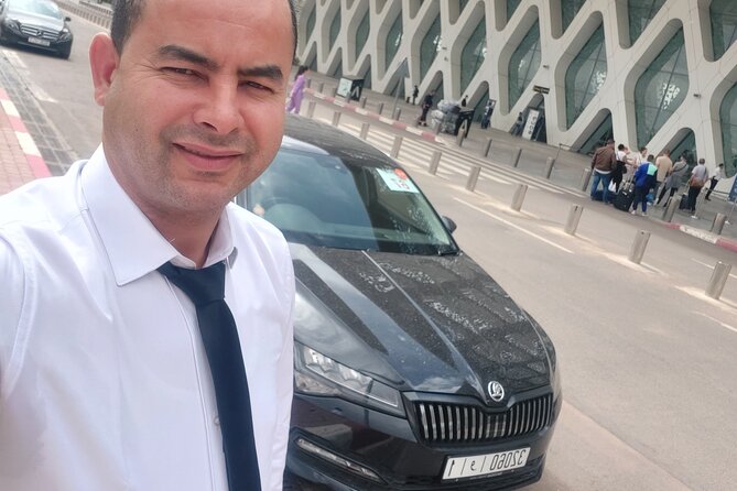 Private Transfer from Casablanca Airport to Marrakech - The vehicle experience: clean, comfortable, and sized for real travel