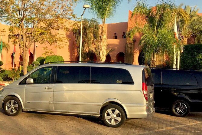 Private Transfer in Casablanca Airport CMN From or To city center - Booking tips that help your pickup go smoothly