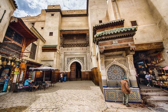 Shared Half Day Guided Fes Tour with Local Guide - Place R’cif and Leather Street: turning souk chaos into a calm walk